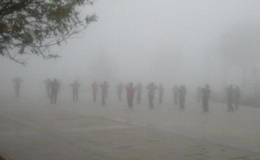 霧霾天鍛煉-麻豆视频一区二区